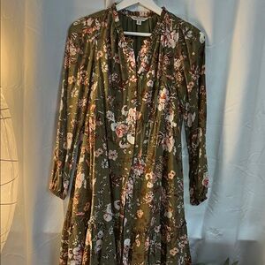 Eyeshadow Olive Floral Long Sleeve Dress